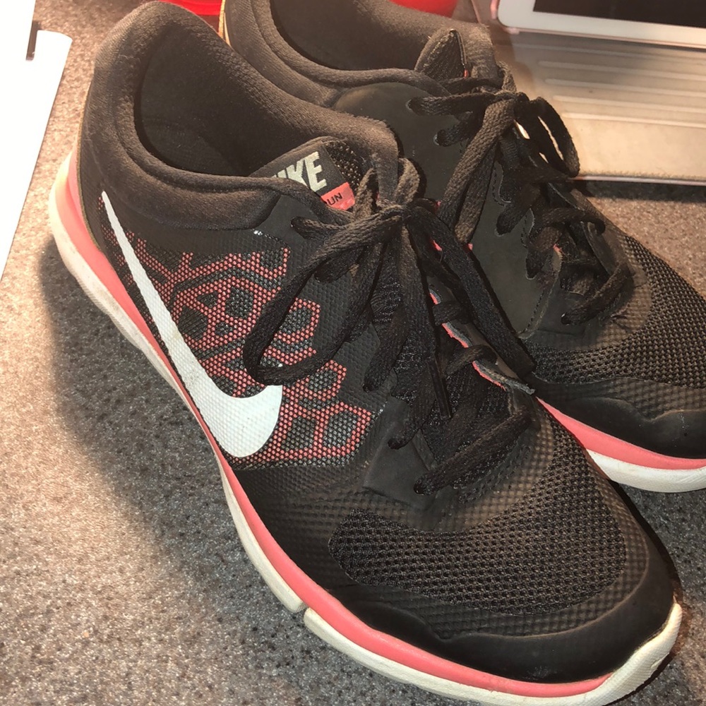 Nike Flex Run 2015 Sneakers